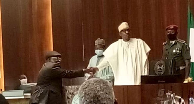 Buhari swears in new Chief Justice of Nigeria