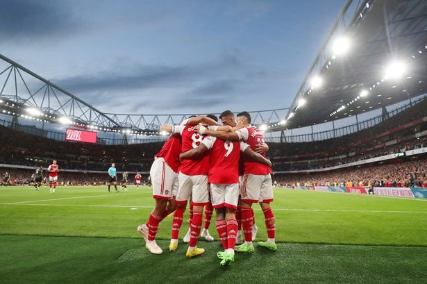 Super Weekend: Arsenal face Man Utd test as Liverpool clash with Chelsea