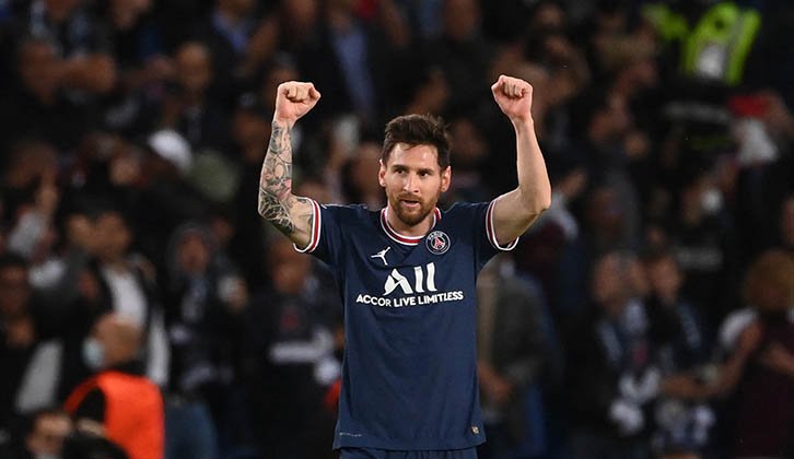 Messi snatches win for PSG after Neymar’s injury blow