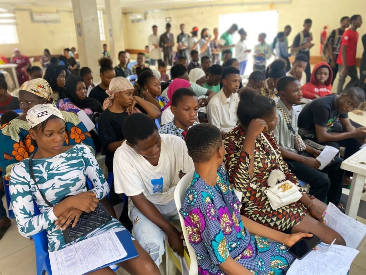 PHOTO: ORILE AGEGE COUNCIL CHAIRMAN DISTRIBUTES 100 JAMB FORMS TO STUDENTS