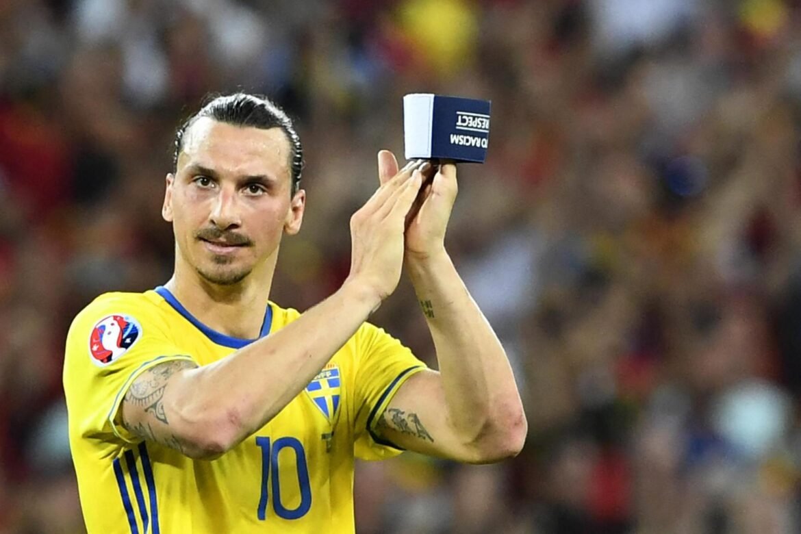 Ibrahimovic recalled to Sweden squad at 41