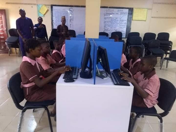 ORILE AGEGE LCDA CHAIRMAN DELIVERS ICT CENTRES, DISTRIBUTES COMPUTERS TO PRIMARY SCHOOLS