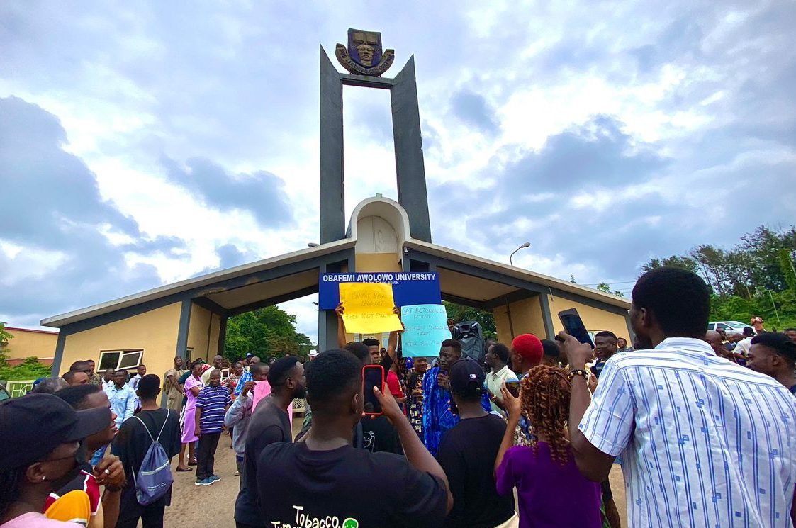 OAU students protest against tuition hike