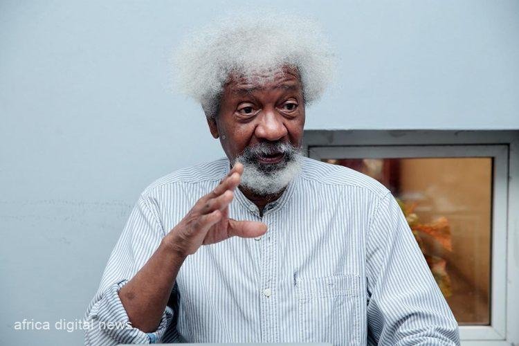 Soyinka challenges critics disputing his academic records to provide evidence in 30 days