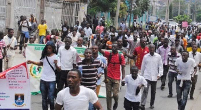 FUTA students protest hike in tuition fee