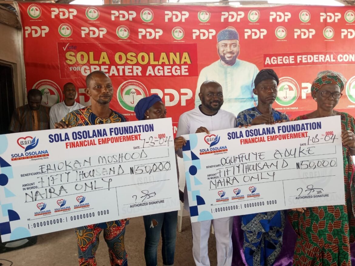 SOLA OSOLANA ASSISTS AGEGE RESIDENTS, GIVES CASH TO ALLEVIATE SUFFERING