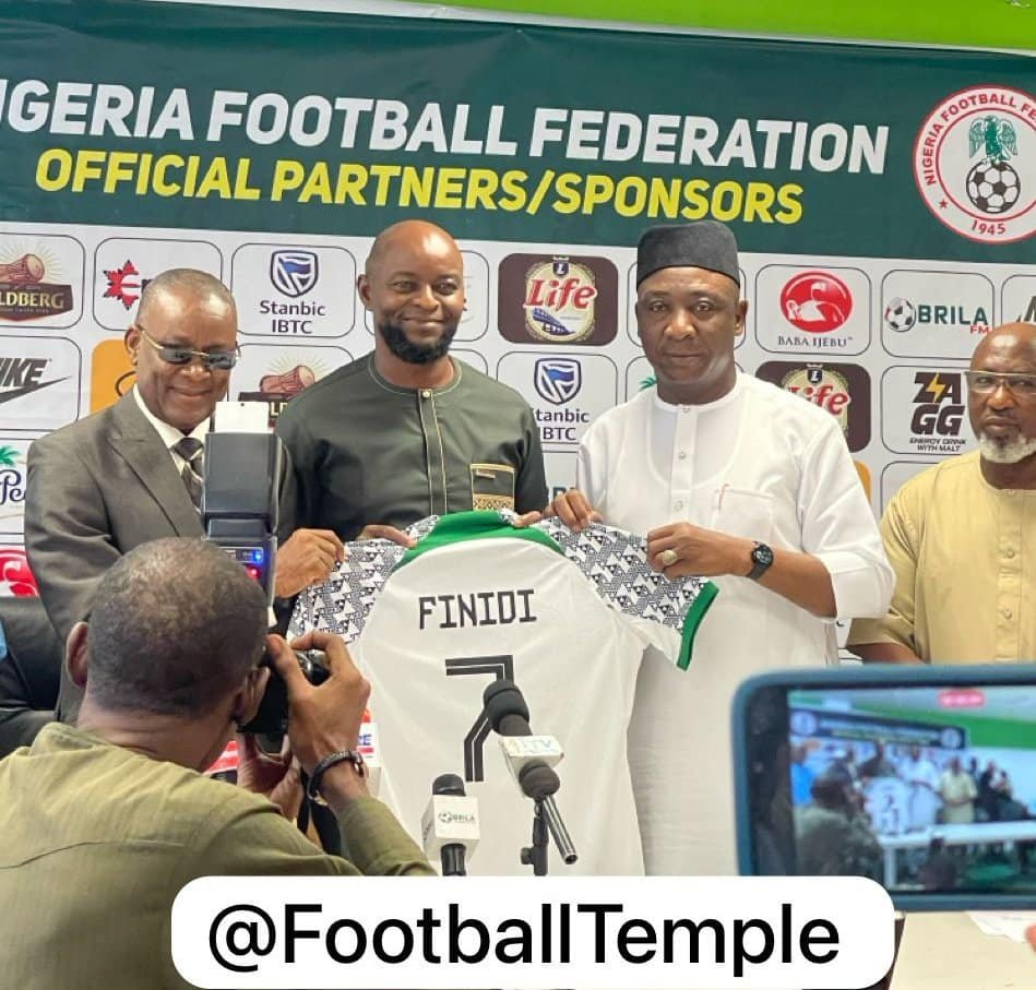 Photo: NFF unveils new Super Eagles Coach, Finidi George