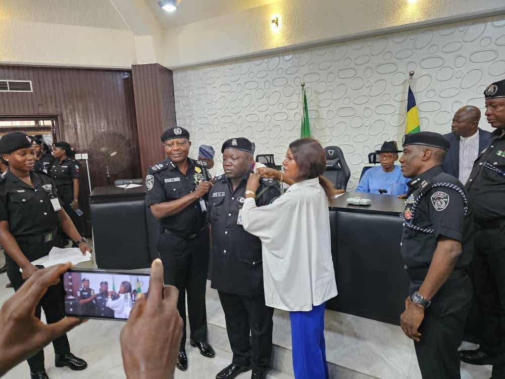 Nigerian Police Decorates Journalist turned Police Officer, Ope Olasunkanmi as Chief Superintendent of Police