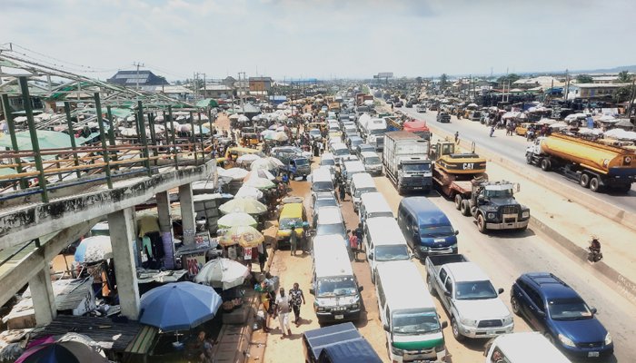 Tanker explosion leaves many motorists stranded as Nigerians lament 24-hour gridlock on Lagos-Ibadan Expressway